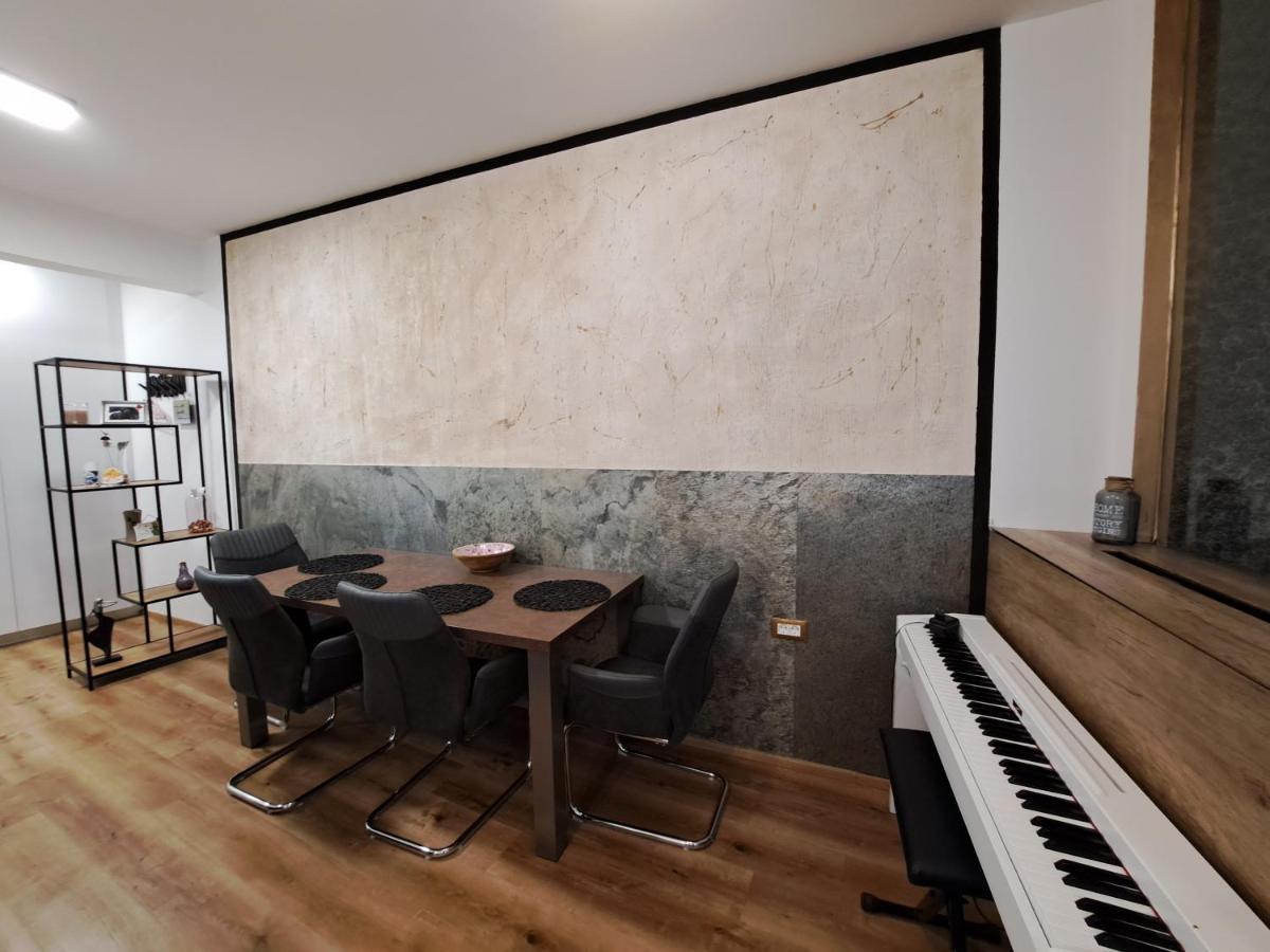 Stunning New Apartment With Free Parking Near City Centre Λιουμπλιάνα Εξωτερικό φωτογραφία