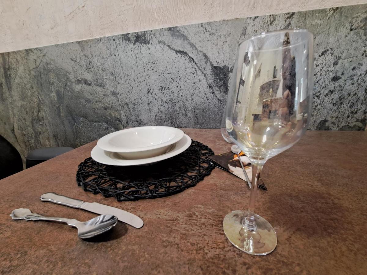 Stunning New Apartment With Free Parking Near City Centre Λιουμπλιάνα Εξωτερικό φωτογραφία